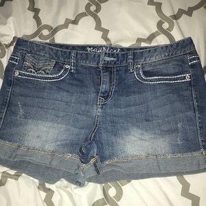 Maurice’s denim shorts